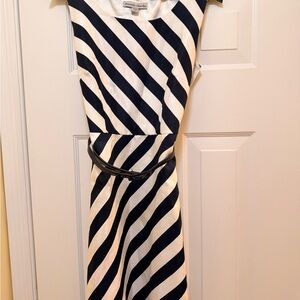 Amanda Charles Navy & White Striped Belted Sheath Dress – Size 6